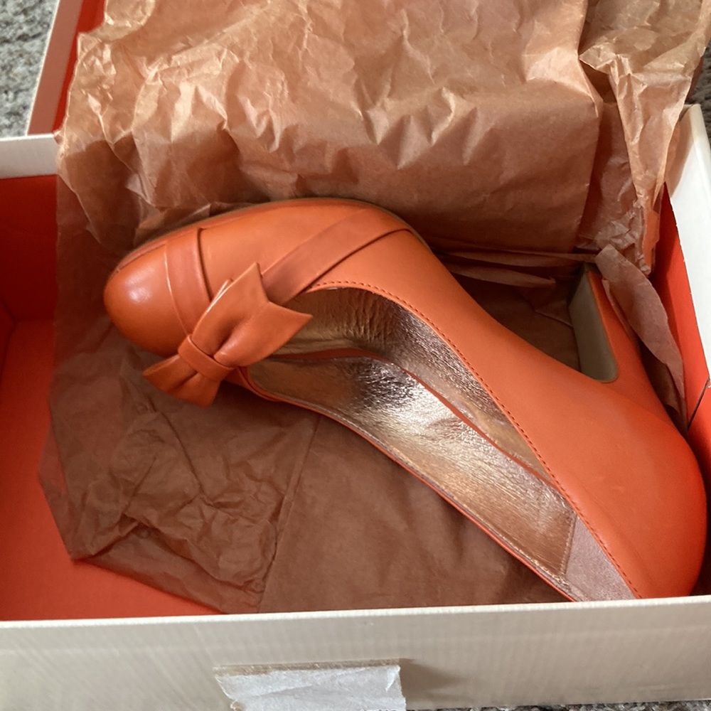 Miss Albright for Anthropologie bow pumps - Picture 4 of 15